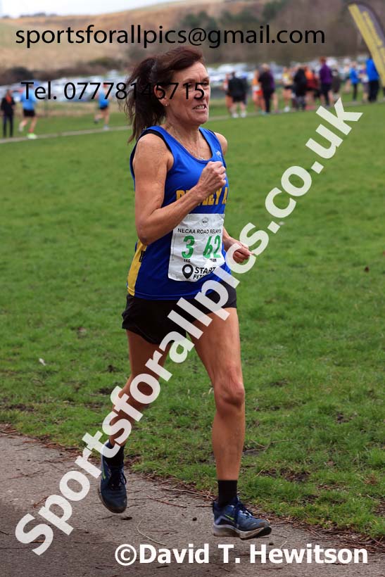 Senior Women, Veteran Women (Over-35) and Veteran Men 2024 NECAA Road Relays Champs., Hetton Lyons Country Park, Hetton le Hole, County Durham. Photo: David T. Hewitson/Sports for All Pics